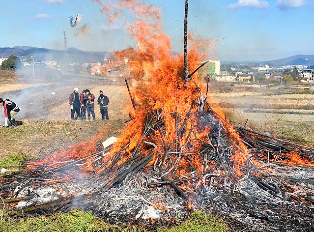 どんど焼き